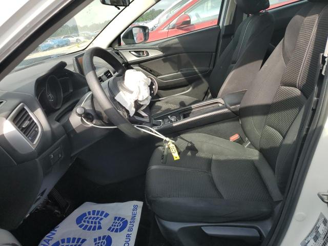  MAZDA 3 2017 White