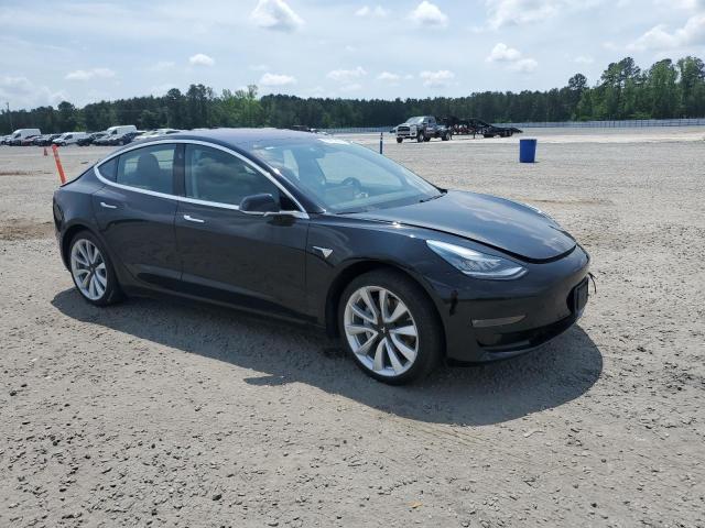 TESLA MODEL 3 2018 Czarny