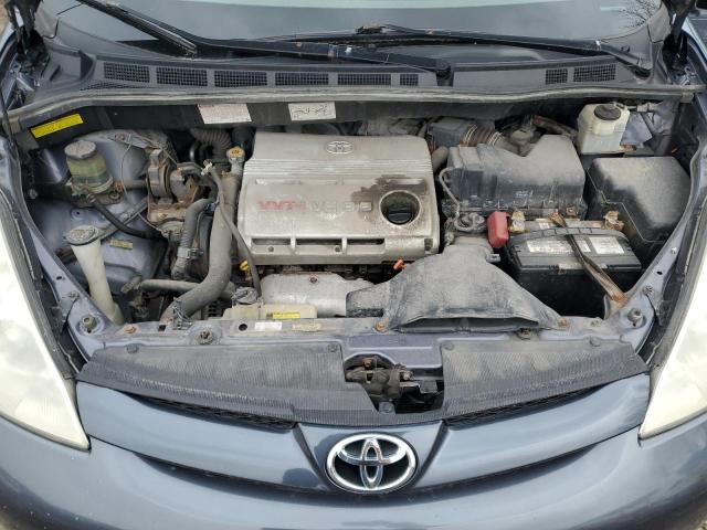 2006 TOYOTA SIENNA CE