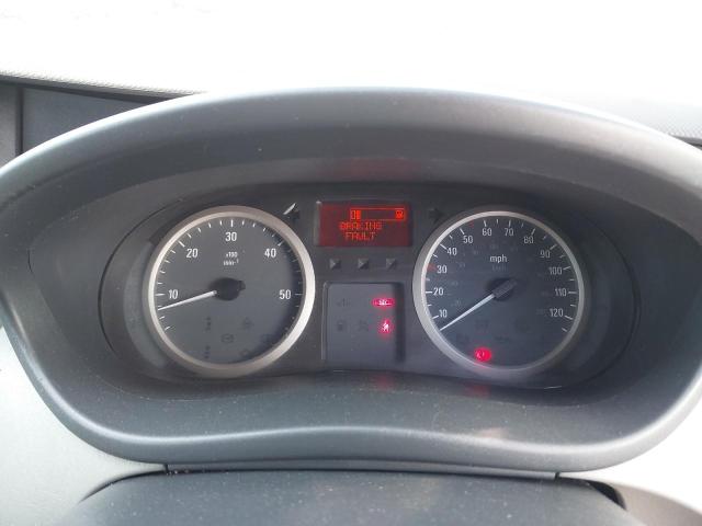 2013 VAUXHALL VIVARO 270