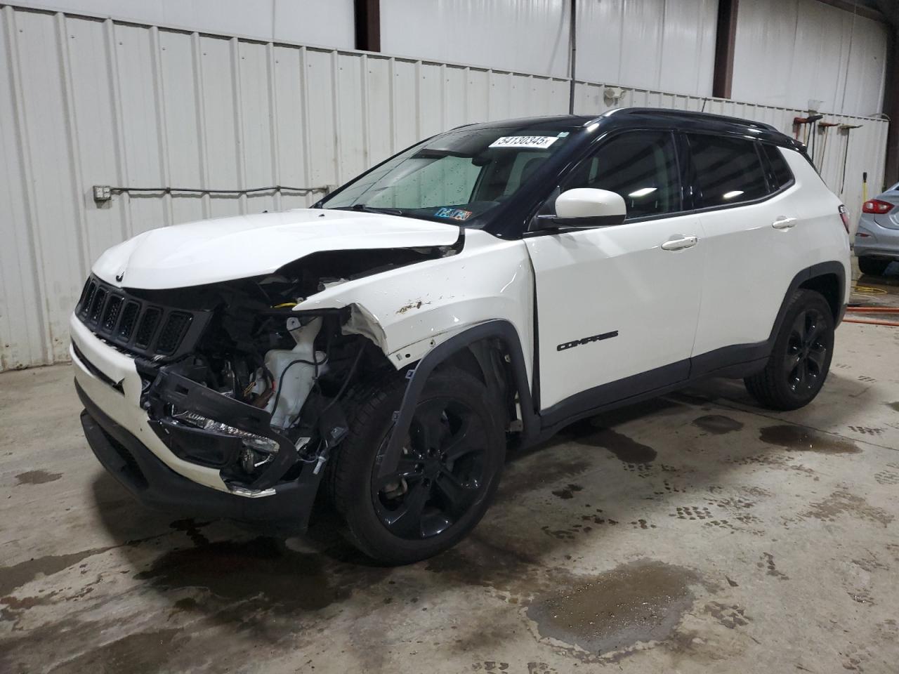 2019 Jeep Compass Latitude for Sale in West Mifflin, PA - Front End