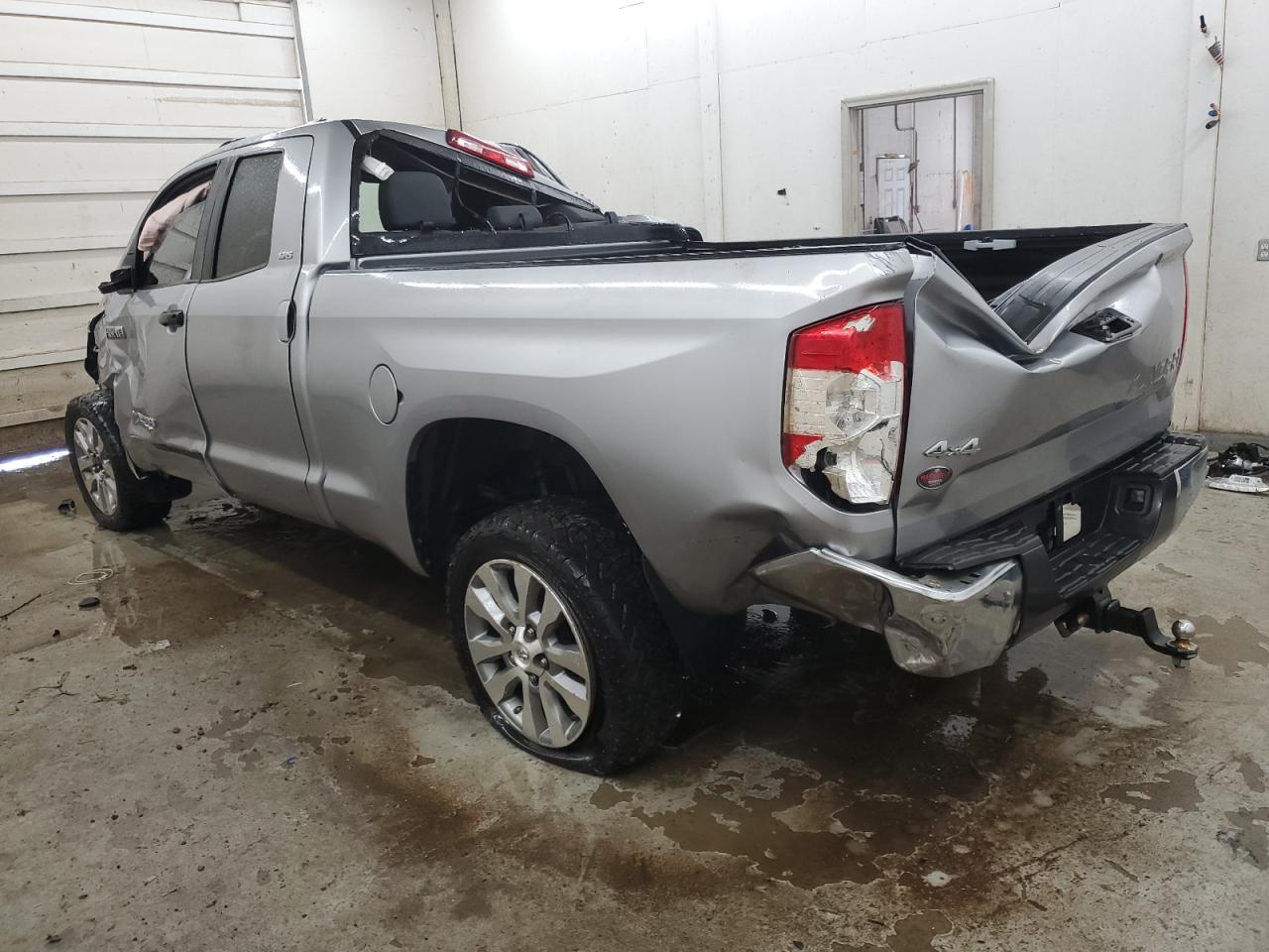 5TFUY5F13JX722613 TOYOTA TUNDRA 2018