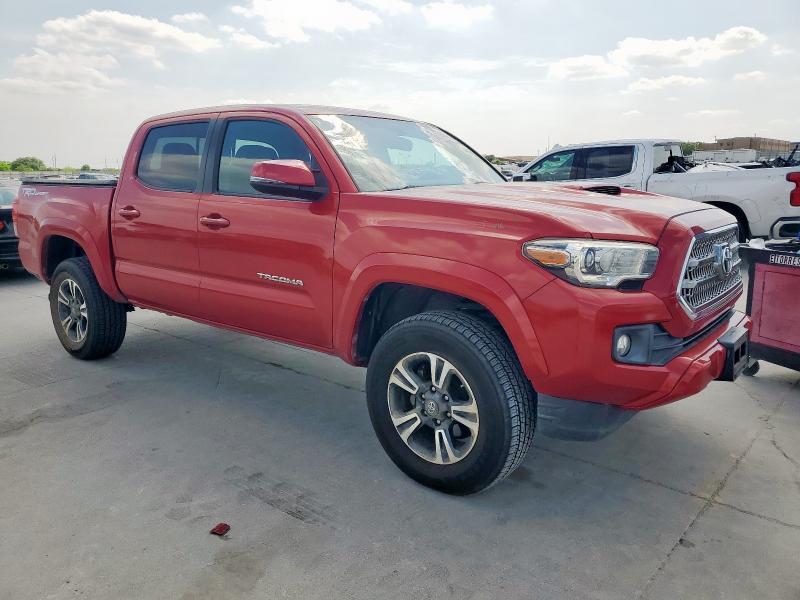  TOYOTA TACOMA 2017 Красный