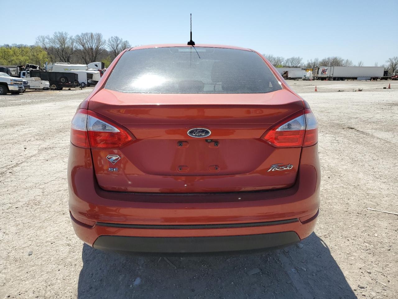 2018 Ford Fiesta Se VIN: 3FADP4BJ3JM142339 Lot: 52276325
