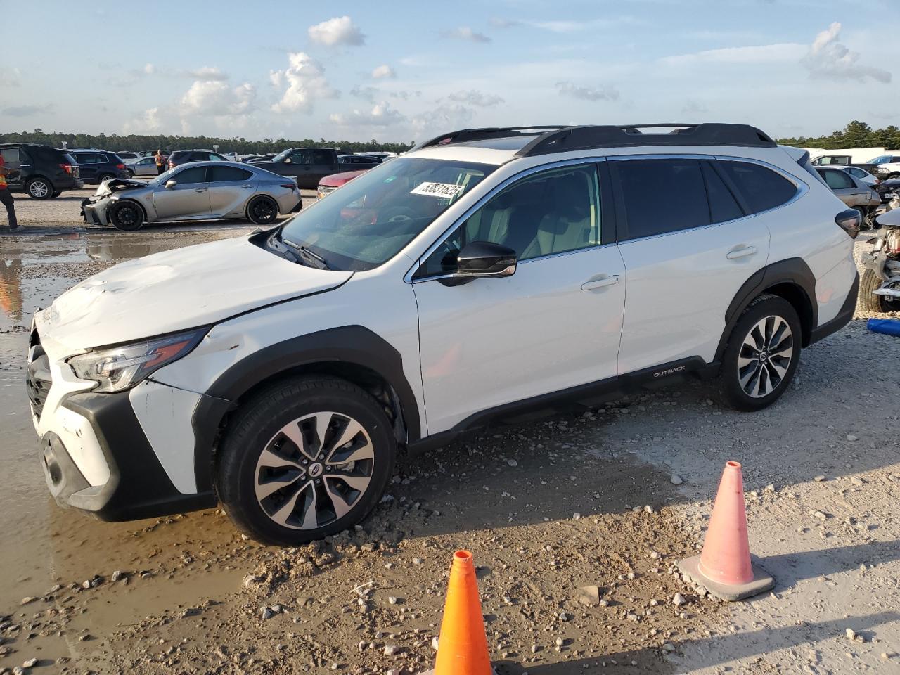 2025 Subaru Outback Limited للبيع في Houston، TX - Front End