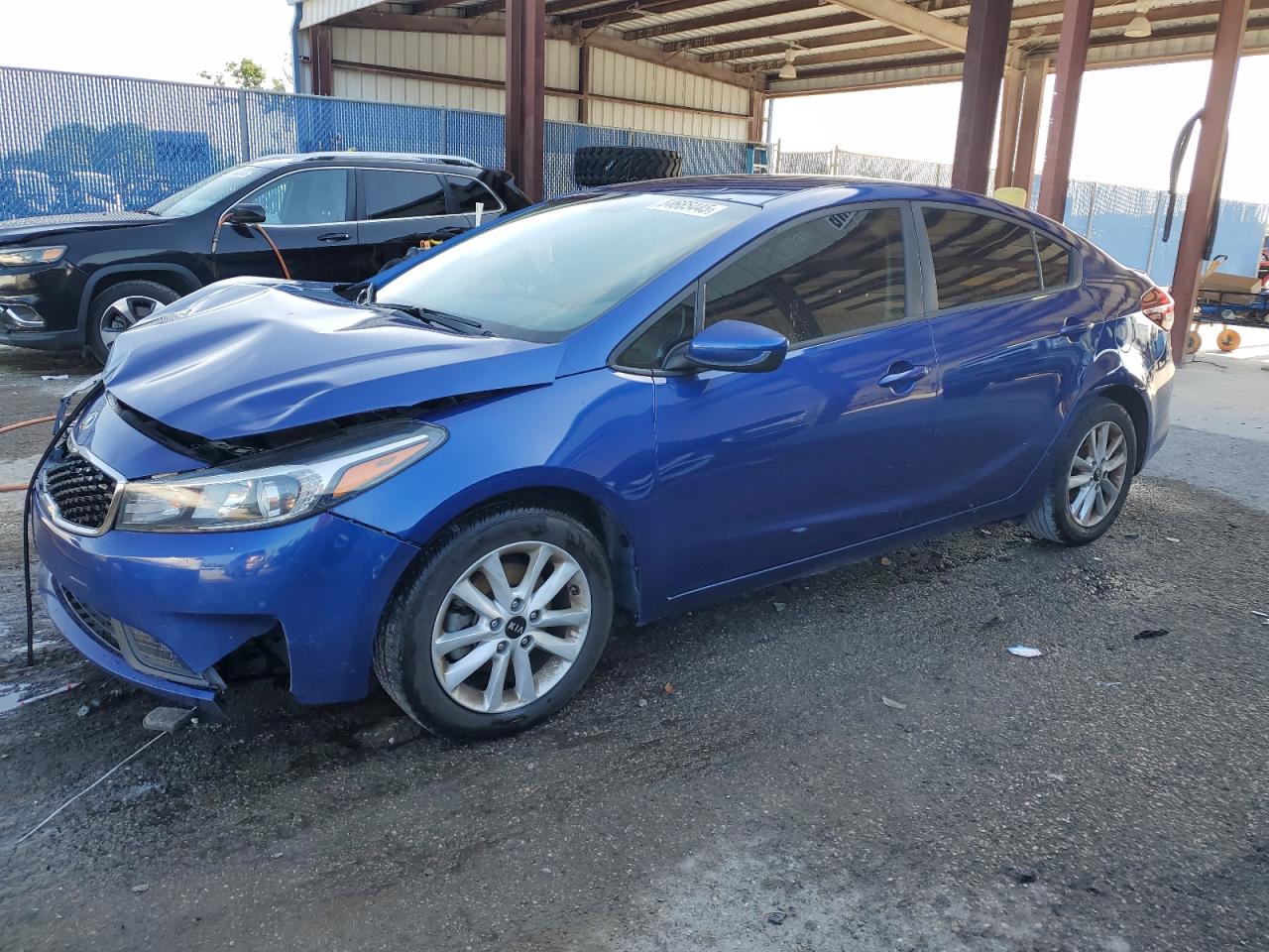 3KPFL4A76HE104385 KIA FORTE Photo 1