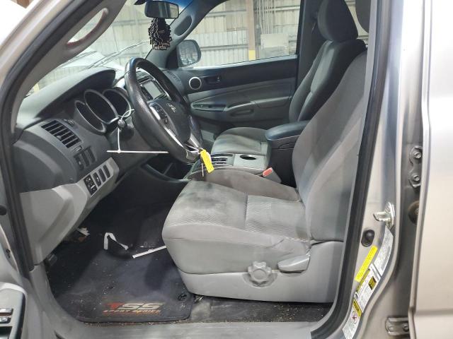  TOYOTA TACOMA 2014 Серебристый