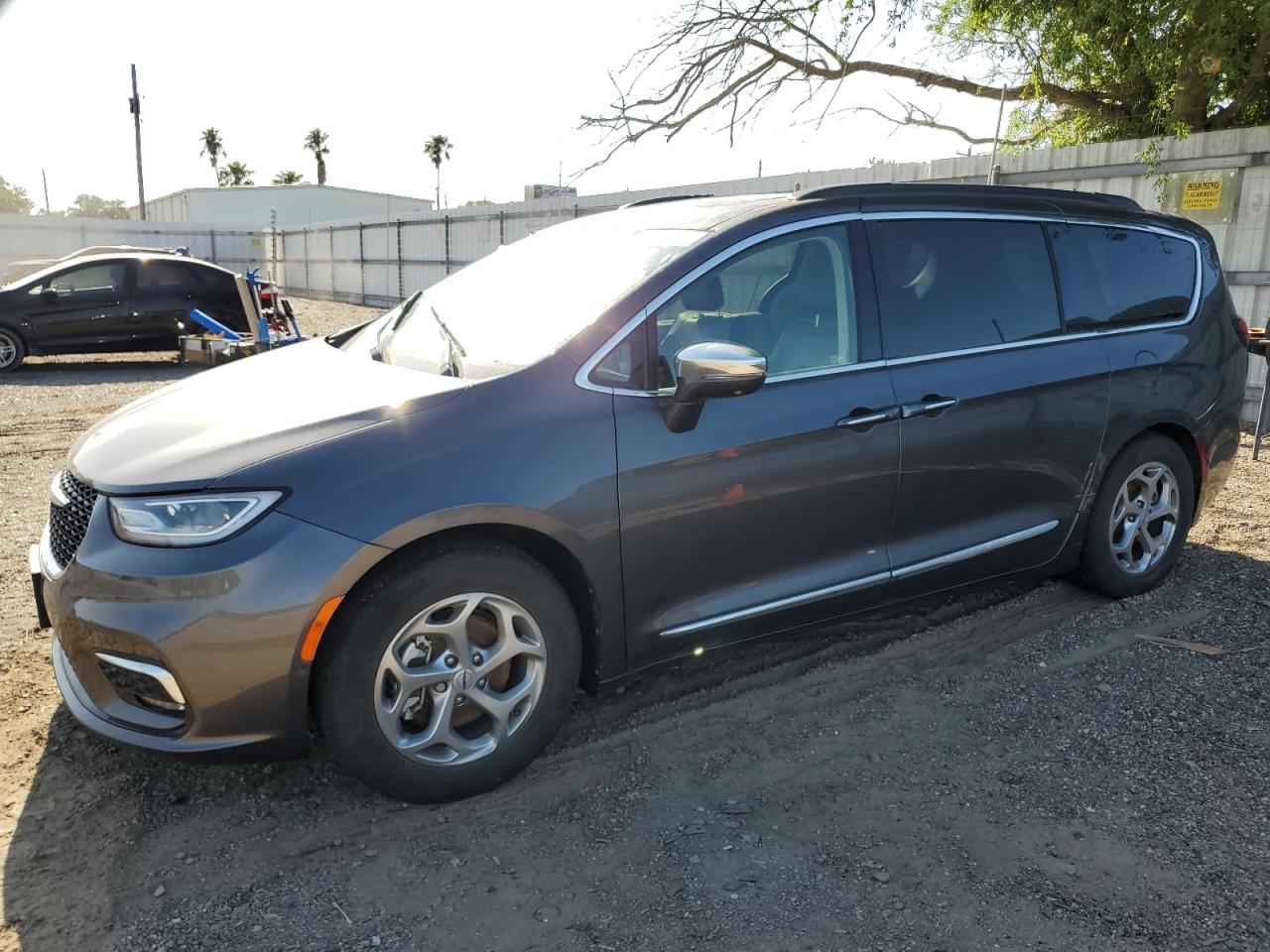 2022 Chrysler Pacifica Limited