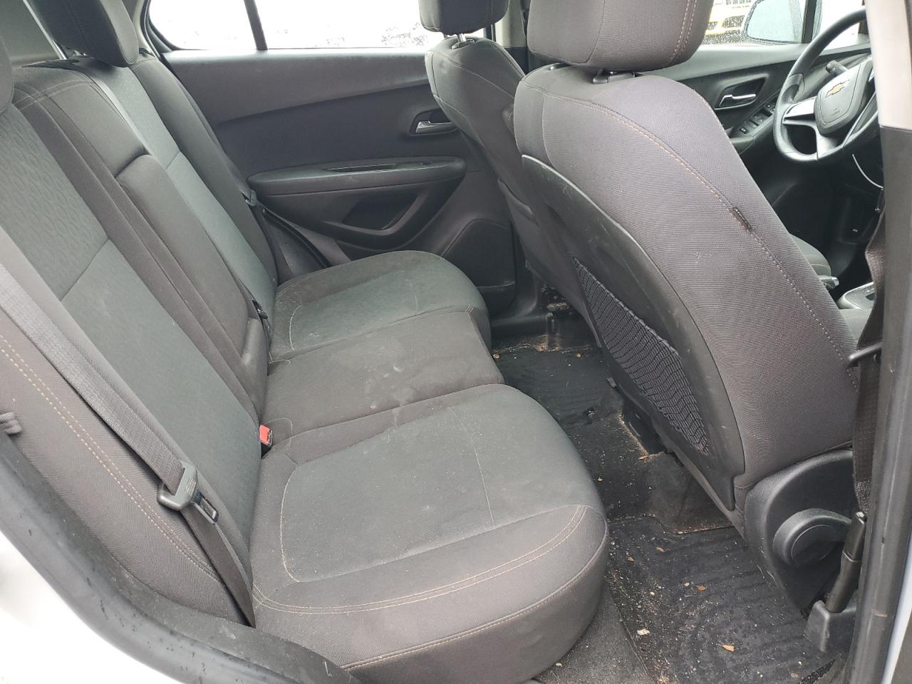 KL7CJNSB4HB210121 CHEVROLET TRAX 2017