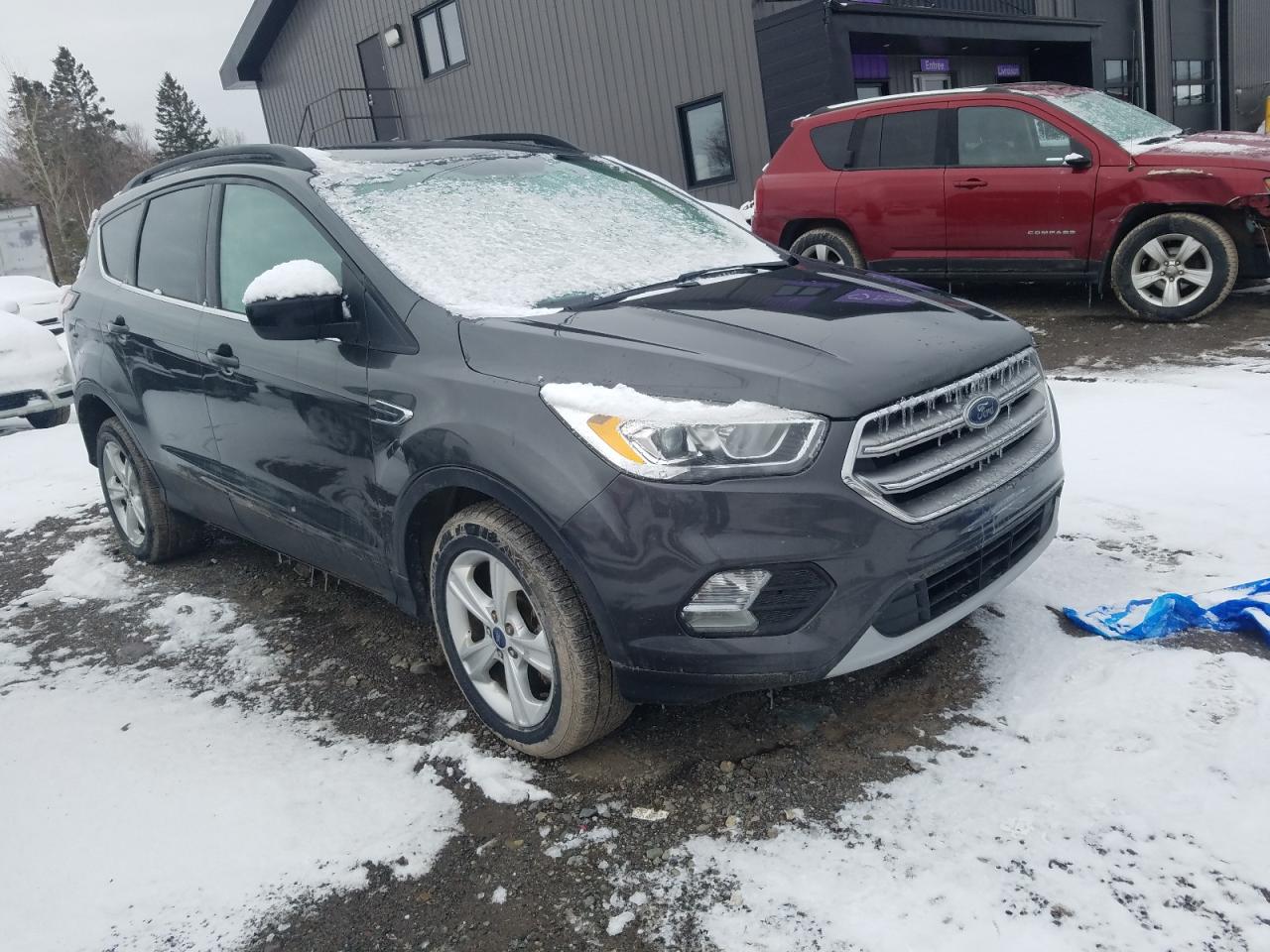 1FMCU9G93HUD13439 FORD ESCAPE 2017