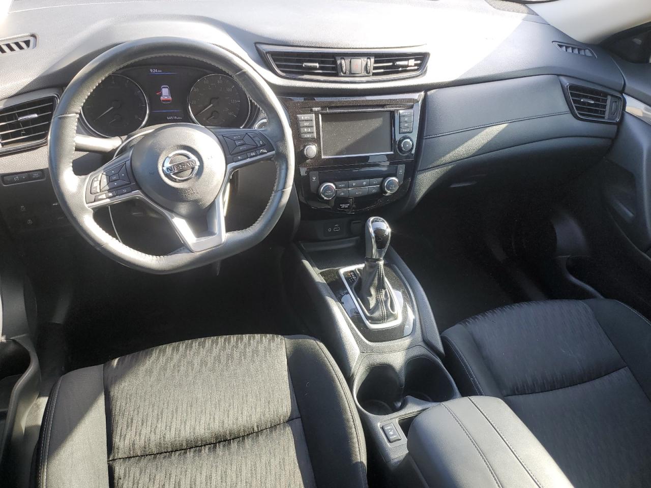 KNMAT2MT7JP580223 NISSAN ROGUE 2018