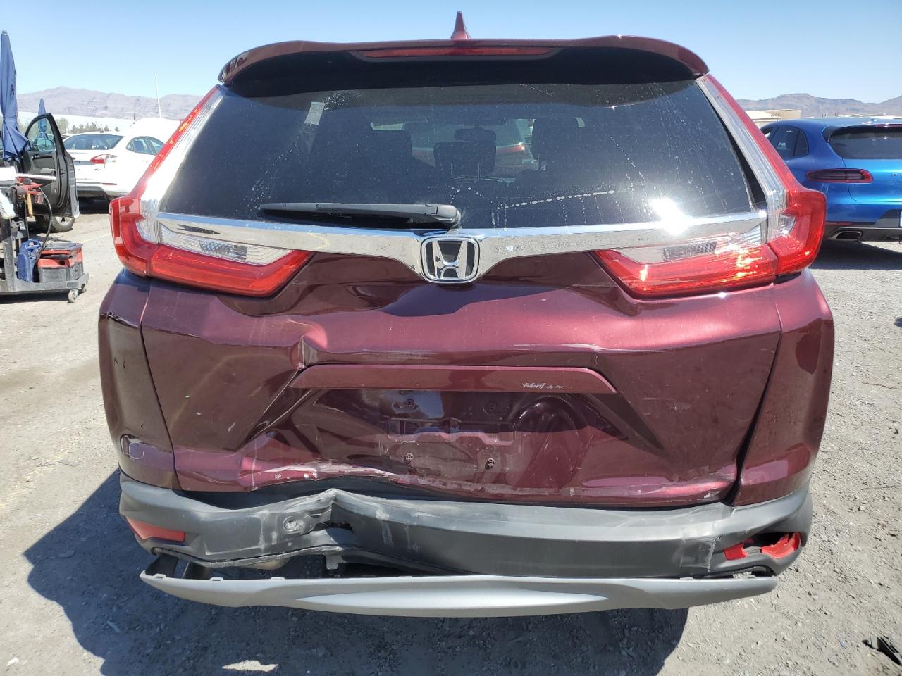 7FARW1H59JE055226 HONDA CRV 2018