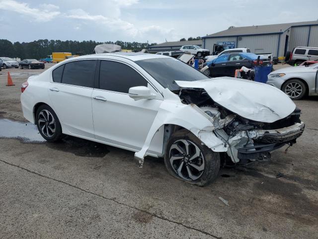 Седаны HONDA ACCORD 2017 Белы