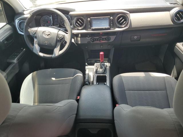  TOYOTA TACOMA 2017 Silver