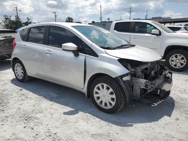  NISSAN VERSA 2015 Srebrny