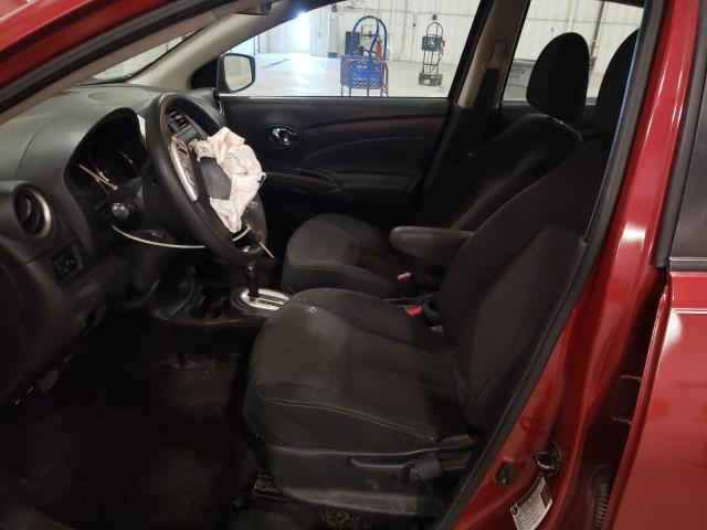  NISSAN VERSA 2019 Czerwony