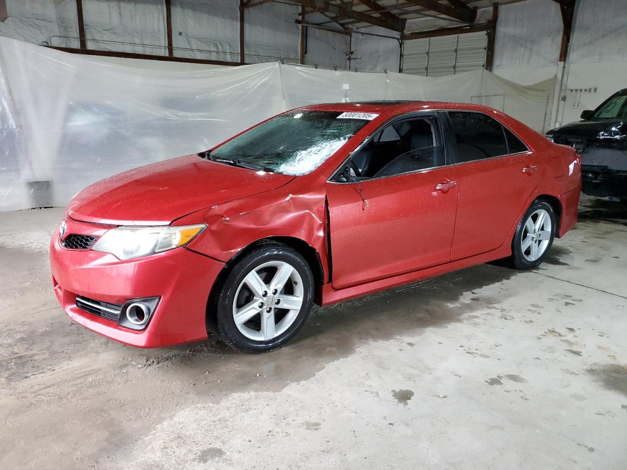 2012 Toyota Camry Base продається в Lexington, KY - Front End