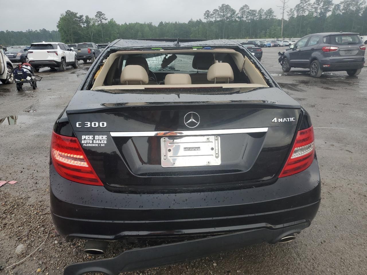 2013 Mercedes-Benz C 300 4Matic VIN: WDDGF8AB1DG084702 Lot: 53648875