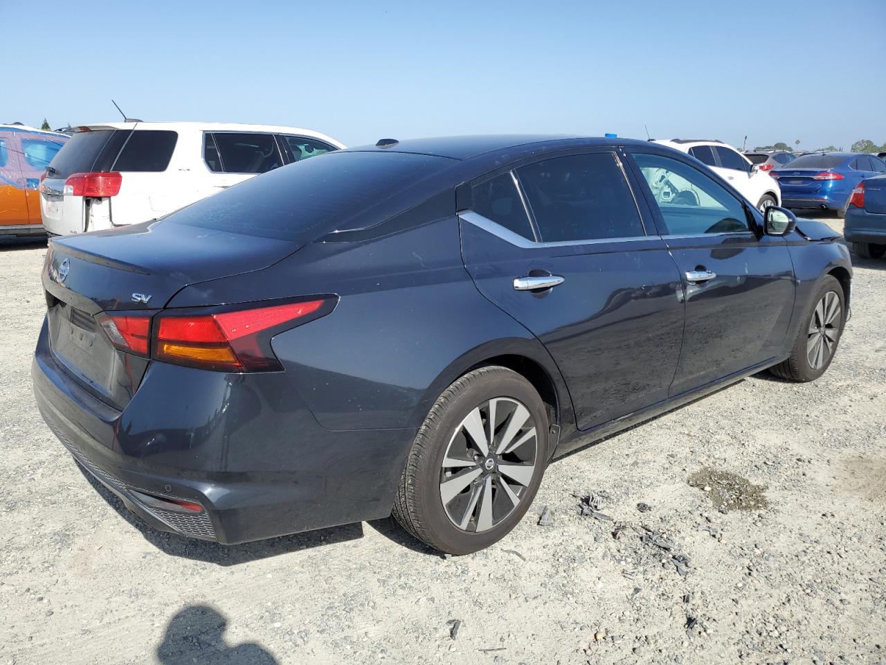 1N4BL4DV8KC128023 NISSAN ALTIMA 2019
