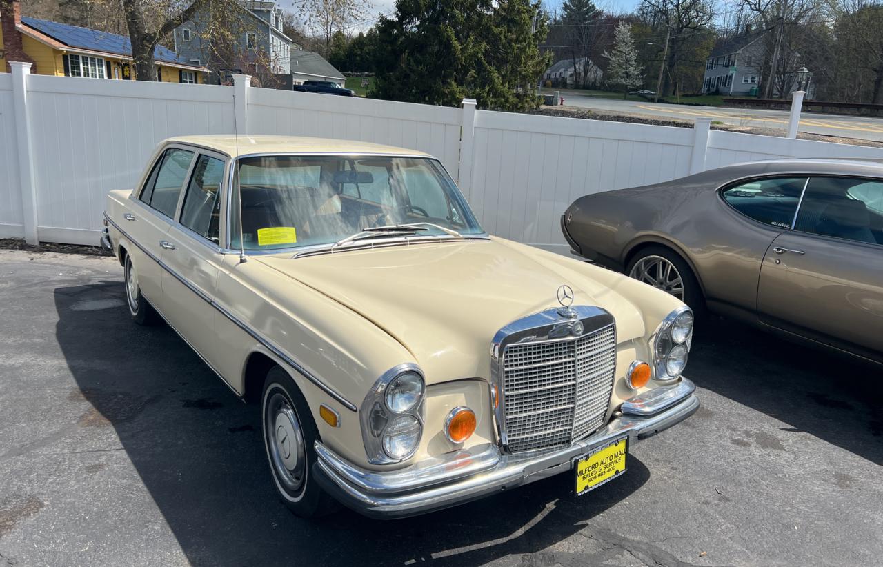 1973 Mercedes Benz 280 Sel for Sale in Mendon, MA - Normal Wear
