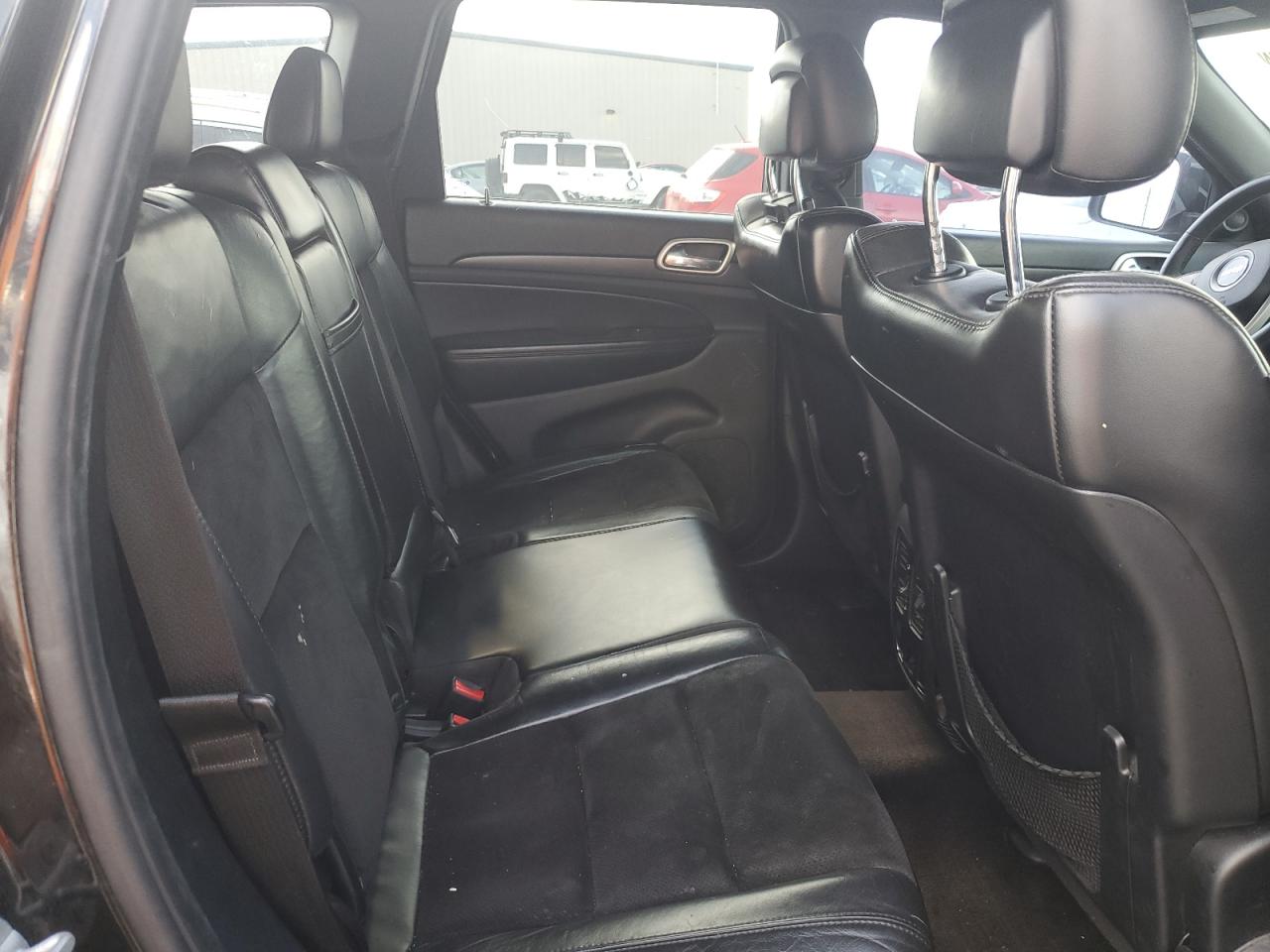 2015 Jeep Grand Cherokee Laredo VIN: 1C4RJEAGXFC131585 Lot: 55092315