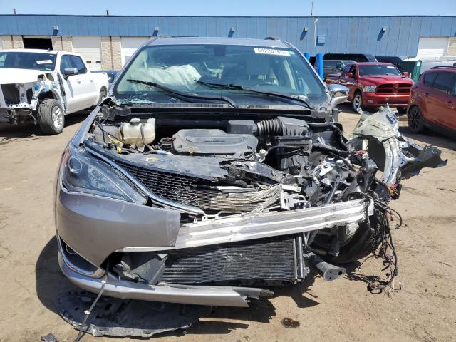  CHRYSLER PACIFICA 2019 Srebrny