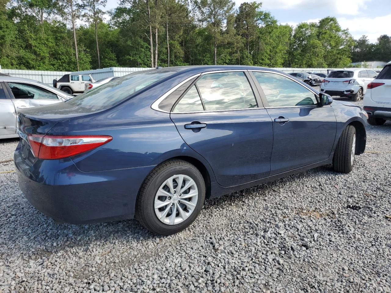 2017 Toyota Camry Le VIN: 4T1BF1FK0HU761150 Lot: 54436835