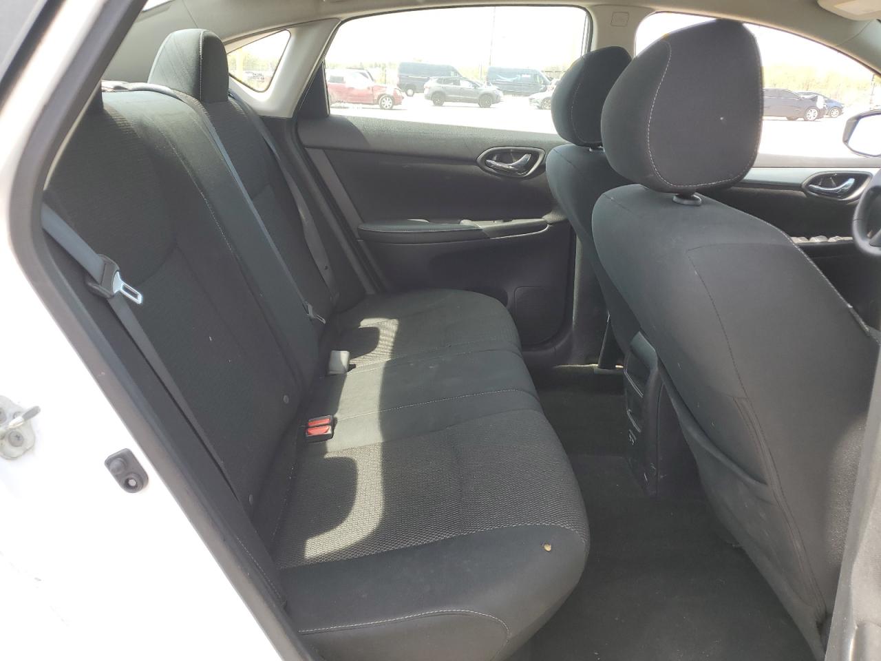 3N1AB7AP0KY202464 NISSAN SENTRA 2019