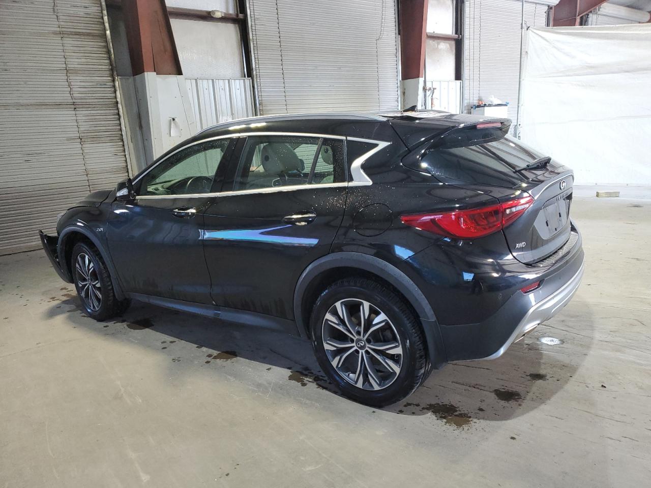 2017 Infiniti Qx30 Base VIN: SJKCH5CR9HA030811 Lot: 54184425