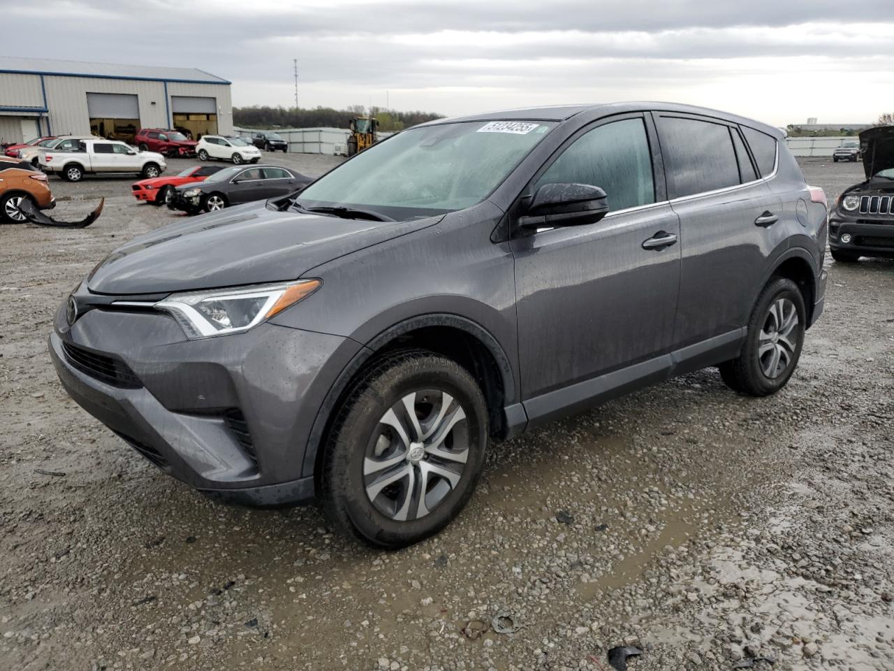 2018 Toyota Rav4 Le იყიდება Earlington-ში, KY - Hail