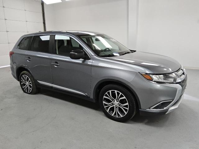  MITSUBISHI OUTLANDER 2018 Gray