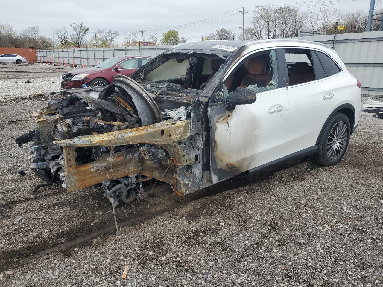 2023 Mercedes-Benz Glc 300 4Matic for Sale in Chicago Heights, IL - Burn