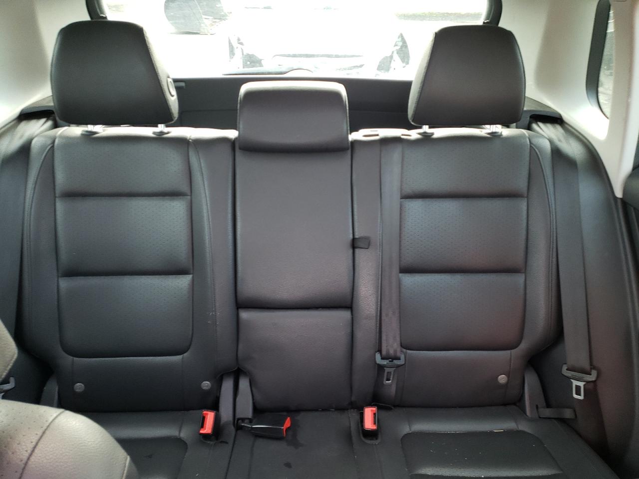 Фото: WVGSV7AX1HK012930 - 10