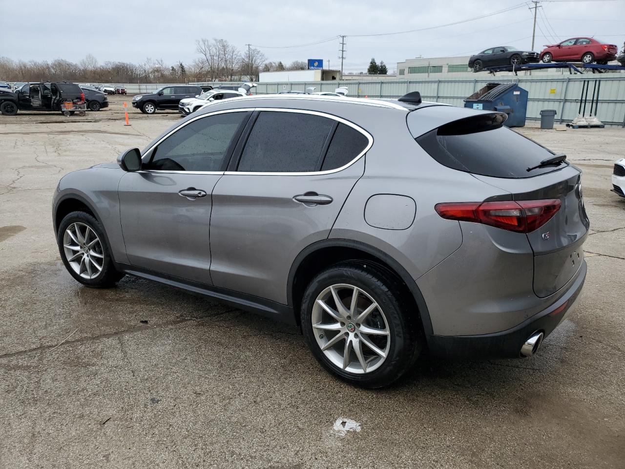 2018 Alfa Romeo Stelvio - Image 2