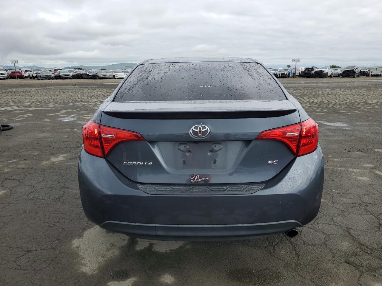 2T1BURHE4JC060081 TOYOTA COROLLA 2018