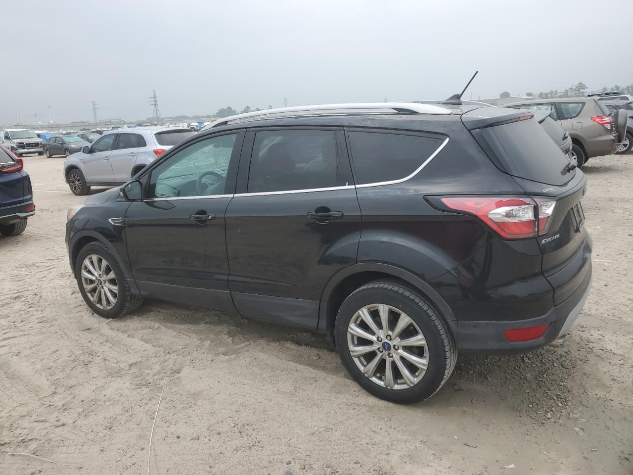 1FMCU0J97JUA39186 FORD ESCAPE 2018