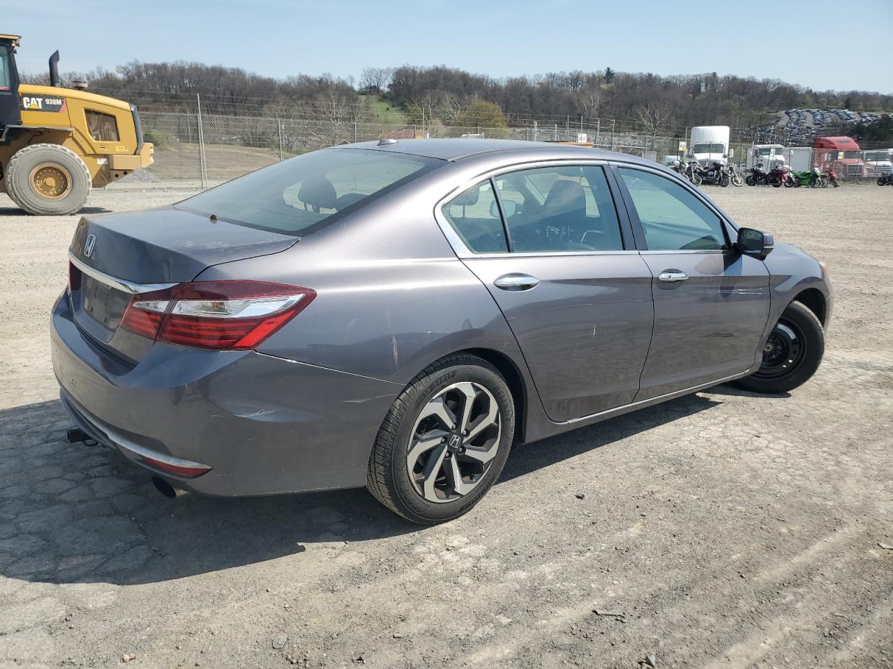 1HGCR2F83HA281469 HONDA ACCORD 2017