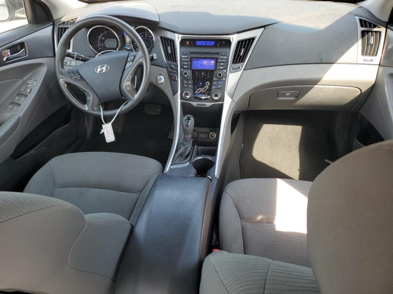 2013 Hyundai Sonata Hybrid VIN: KMHEC4A4XDA097810 Lot: 54942095