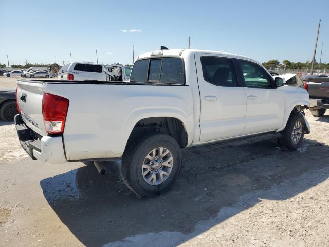  TOYOTA TACOMA 2017 Белы