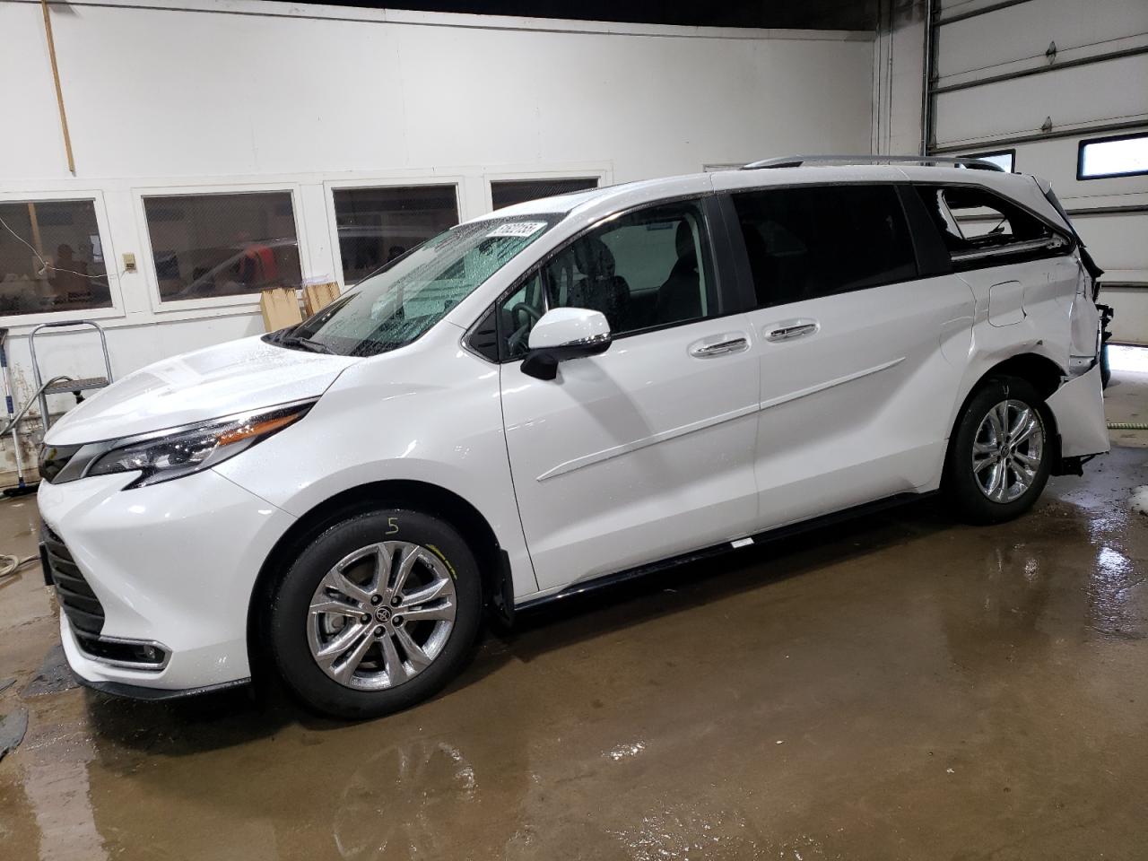 5TDESKFC4PS094310 TOYOTA SIENNA 2023