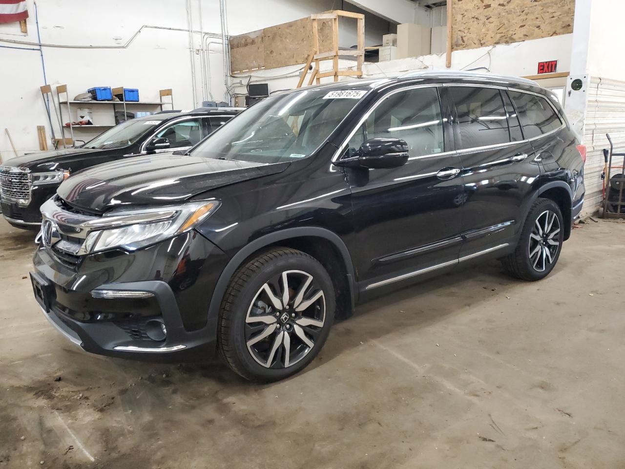 2019 Honda Pilot Elite for Sale in Ham Lake, MN - Front End