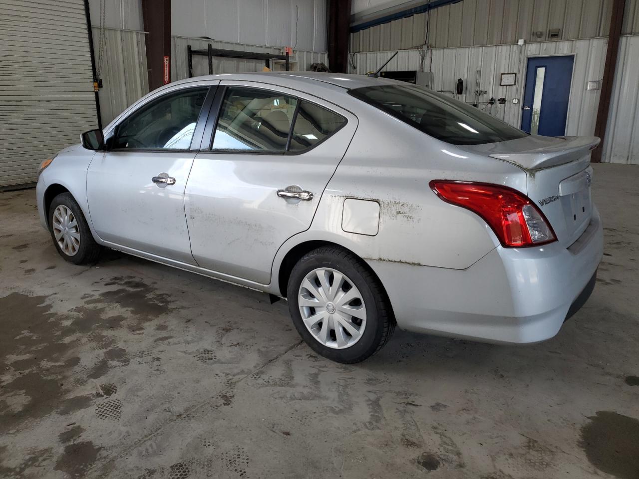 3N1CN7AP6HK441450 NISSAN VERSA 2017