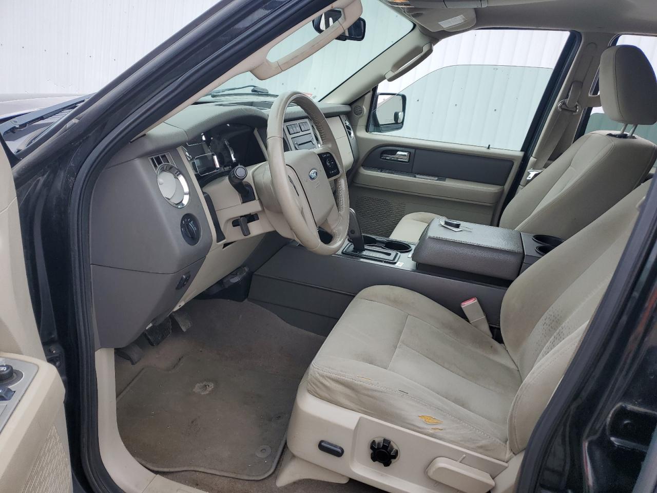 2011 Ford Expedition Xlt VIN: 1FMJU1J52BEF24101 Lot: 53097835