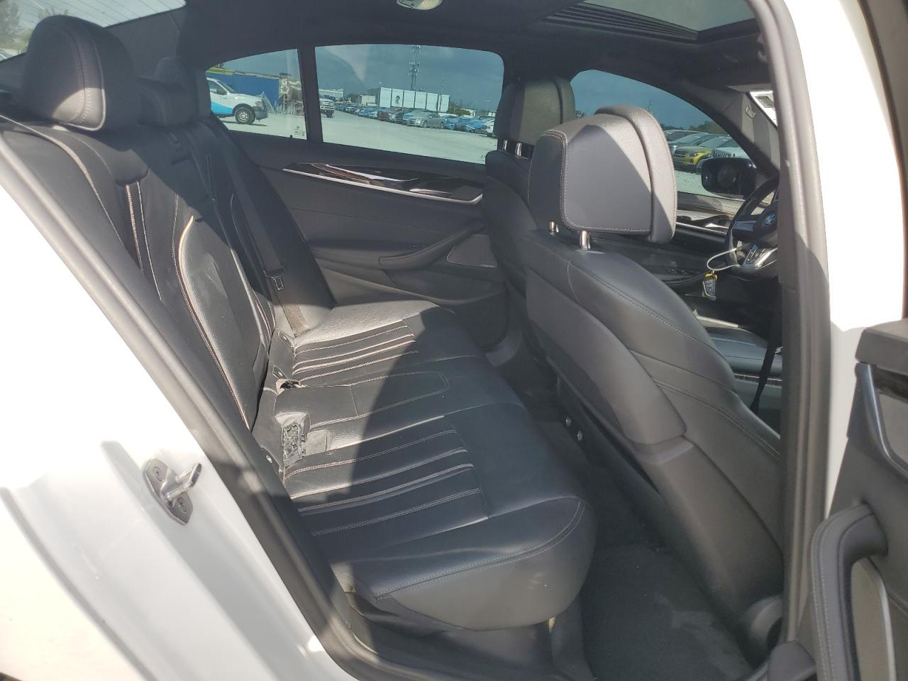 2019 BMW M550Xi VIN: WBAJB9C56KB288170 Lot: 54415635