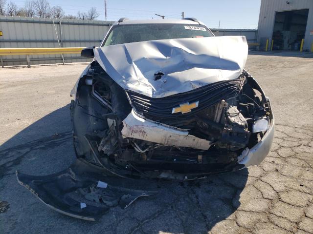  CHEVROLET TRAVERSE 2017 Сріблястий
