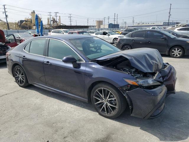  TOYOTA CAMRY 2022 Синий
