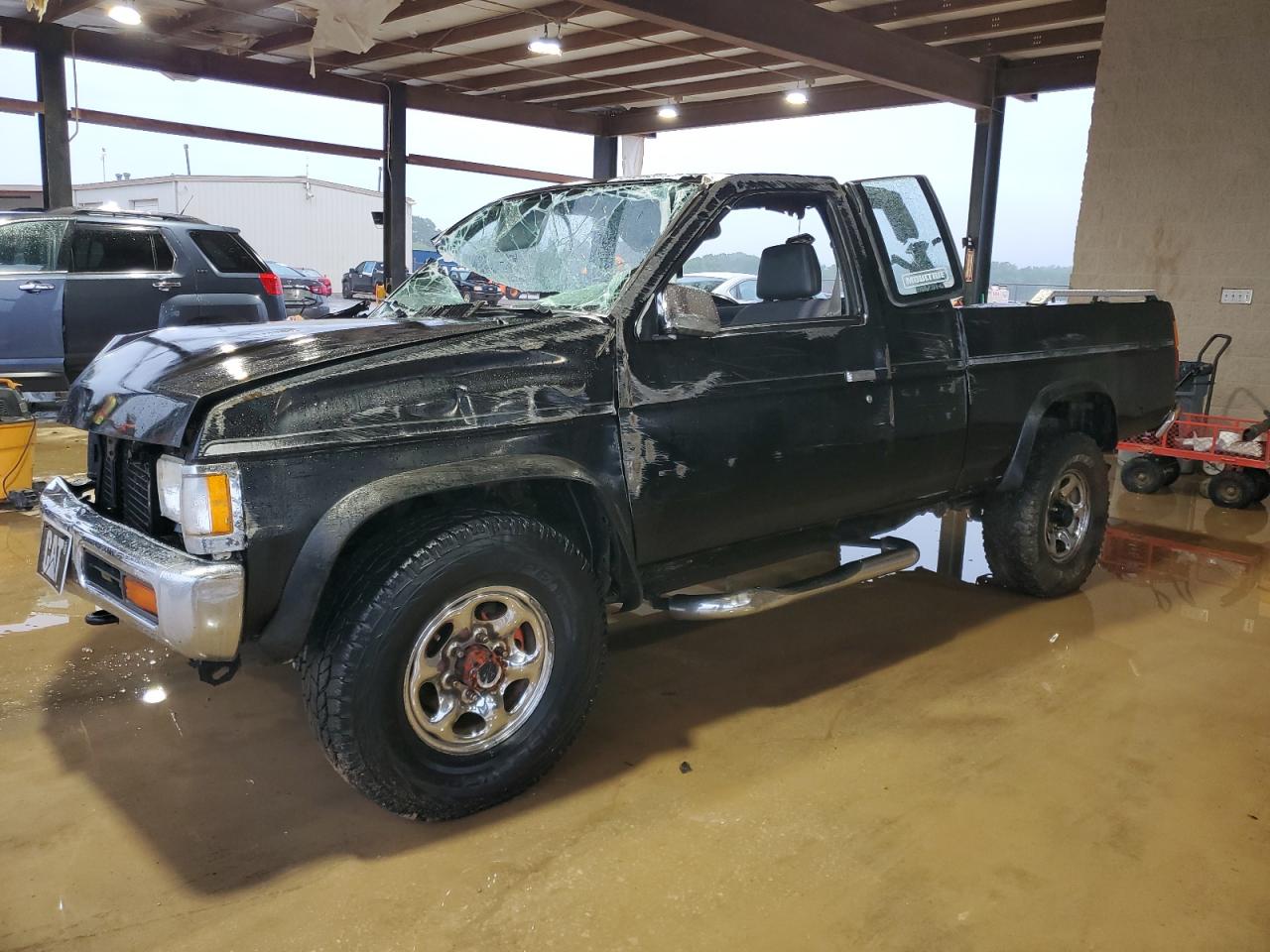 1997 Nissan Truck King Cab Se for Sale in Tanner, AL - Rollover