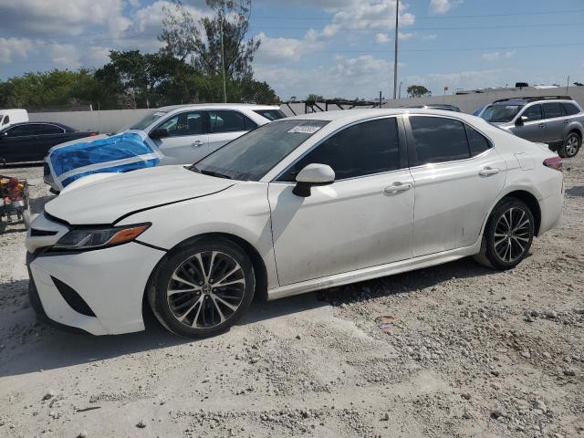  TOYOTA CAMRY 2018 White