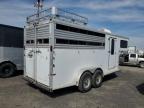 Bakersfield, CA에서 판매 중인 2004 Sundowner Livestock Trailer - Rear End
