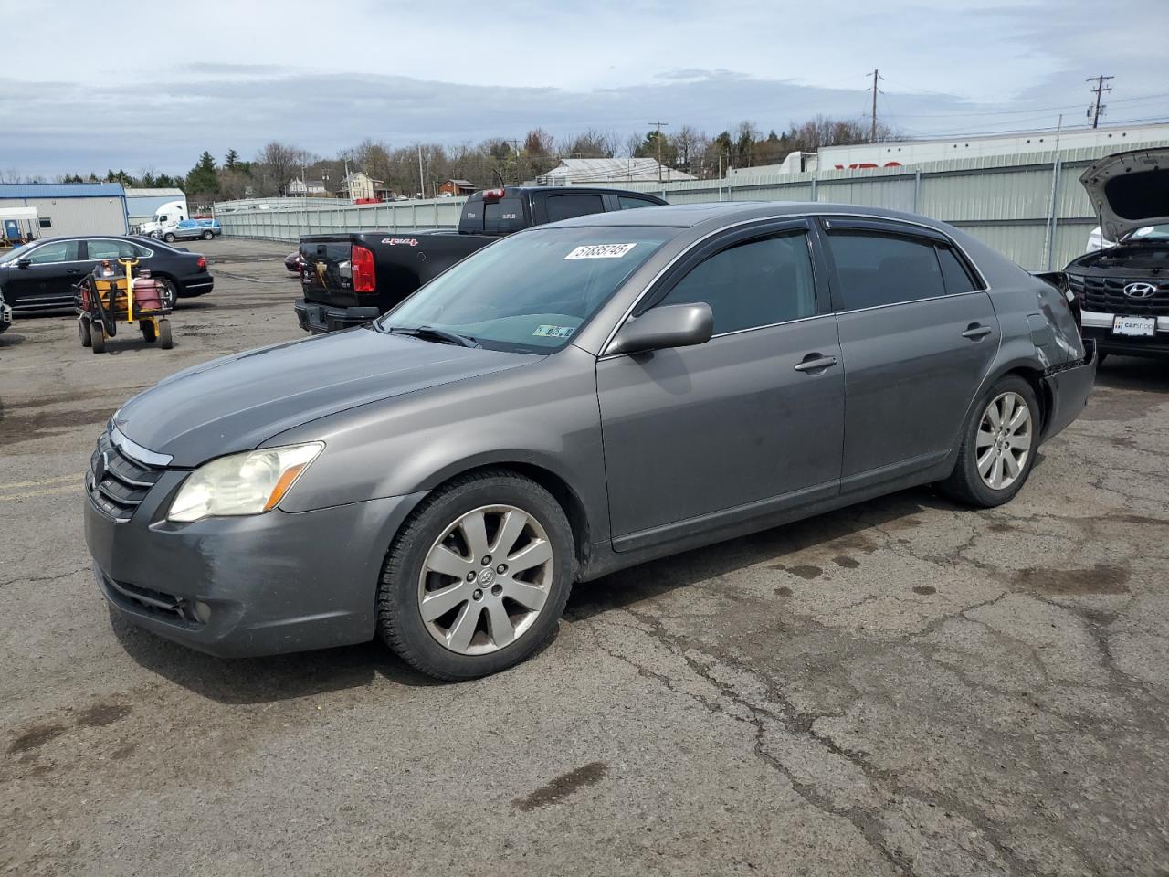 2006 Toyota Avalon Xl for Sale in Pennsburg, PA - Rear End